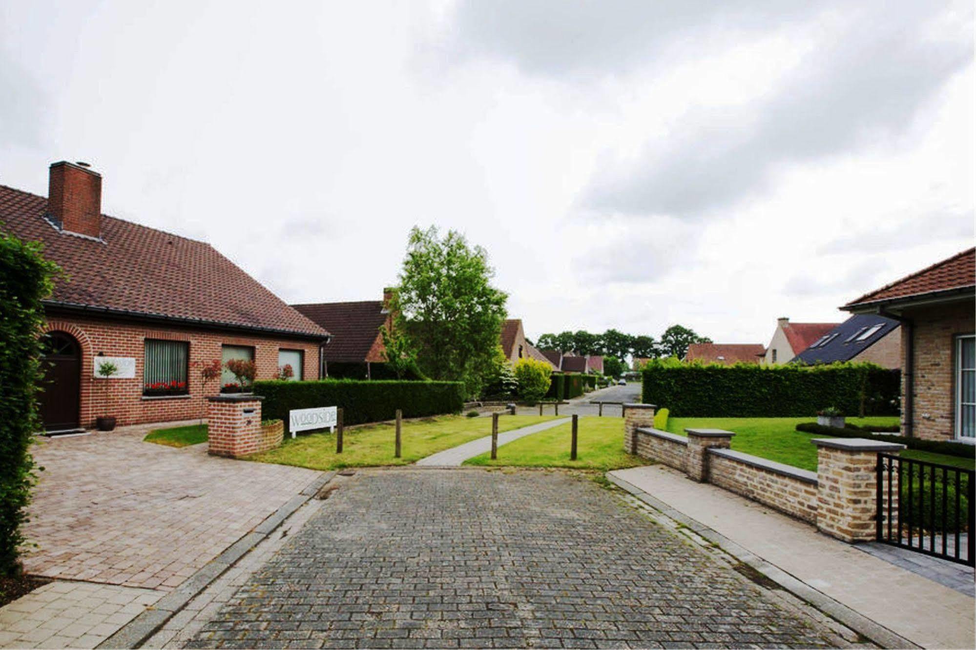 B&B Woodside Torhout Buitenkant foto