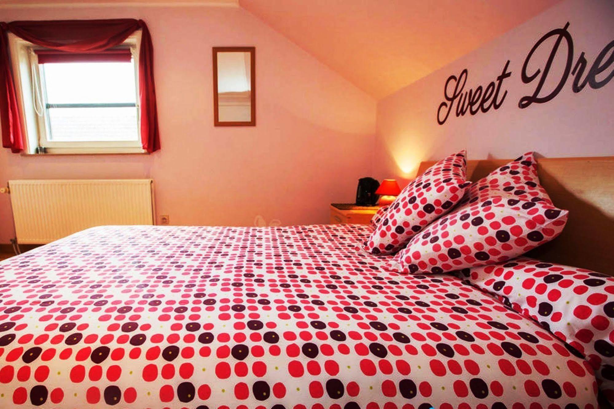 B&B Woodside Torhout Buitenkant foto