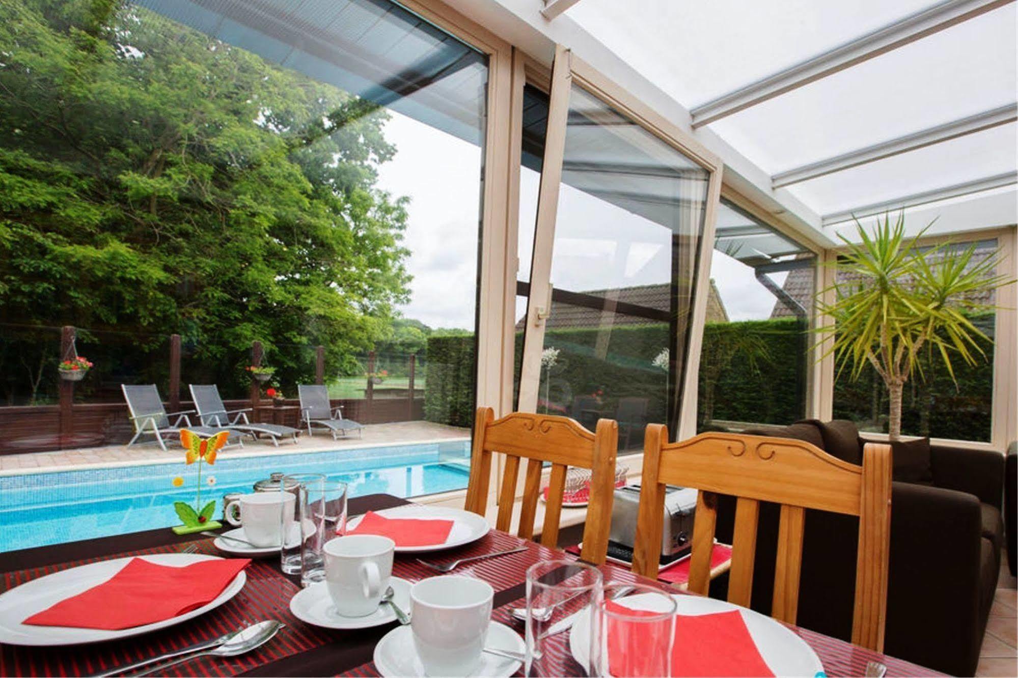 B&B Woodside Torhout Buitenkant foto